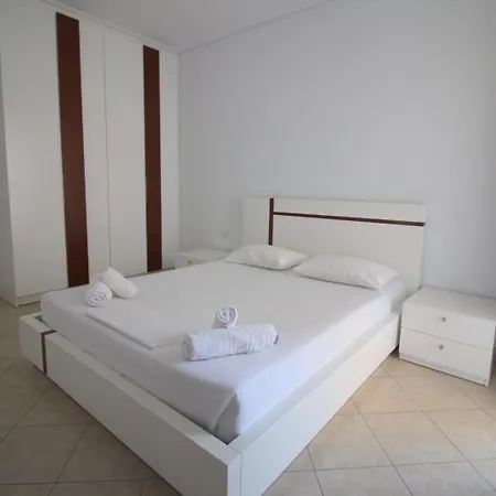 Demaj Apartment. Apartament Saranda